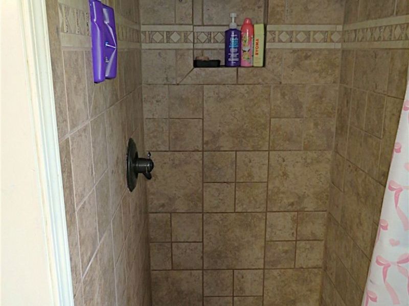 318 Hendrix Boulevard, Lagrange, OH 44050 Photo 27