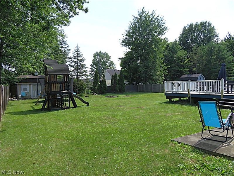 318 Hendrix Boulevard, Lagrange, OH 44050 Photo 4