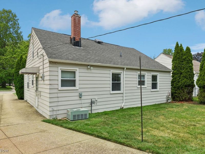4019 W 220th Street, Fairview Park, OH 44126 Photo 34