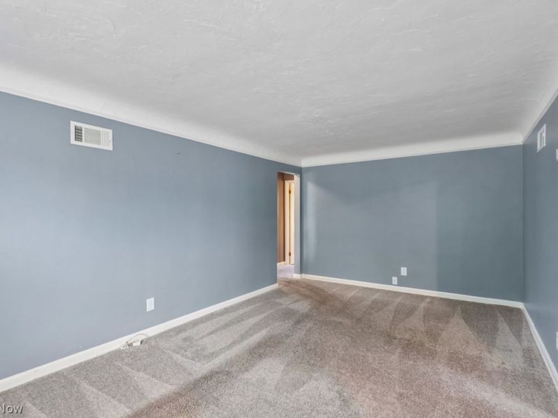 4019 W 220th Street, Fairview Park, OH 44126 Photo 8