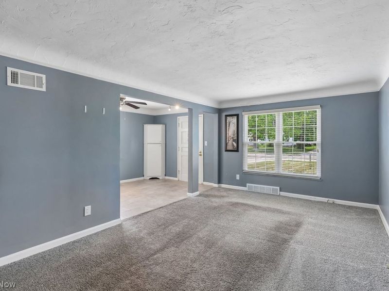 4019 W 220th Street, Fairview Park, OH 44126 Photo 9