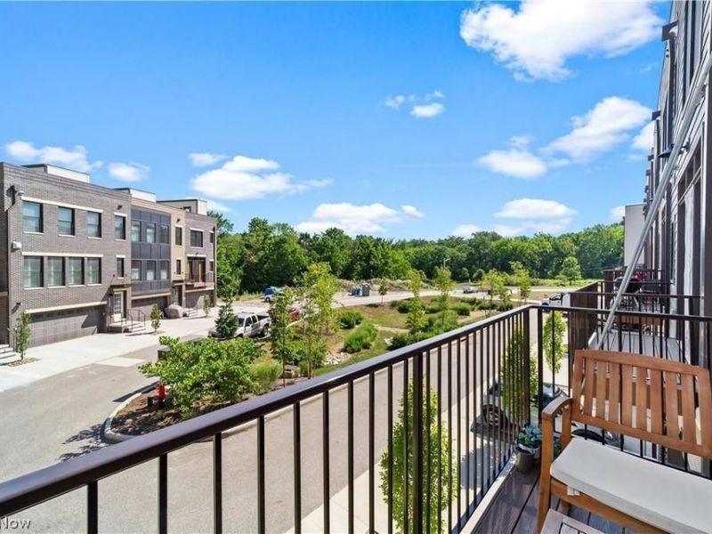 11206 N Park Place, Unit 4, Cleveland, OH 44104 Photo 6
