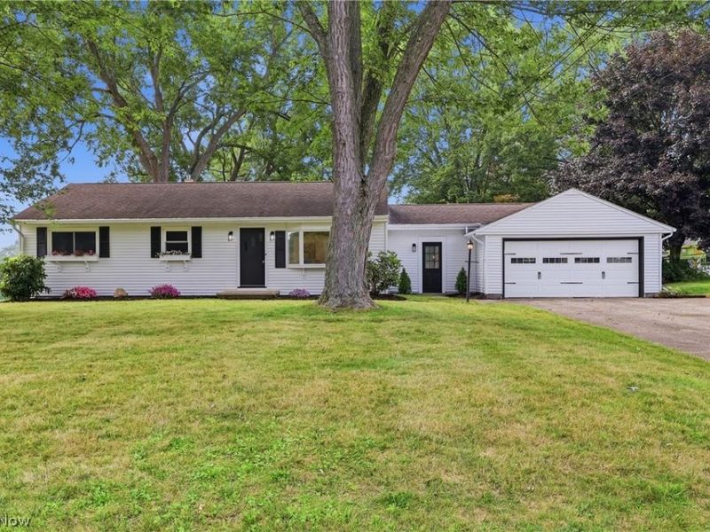 561 Clark Drive, Tallmadge, OH 44278 Photo 1
