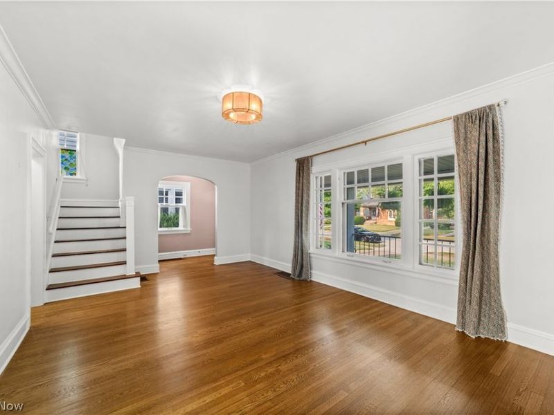 1281 Chase Avenue , Lakewood, OH 44107 Photo 7