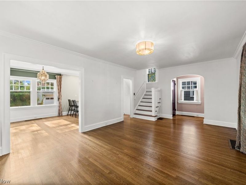 1281 Chase Avenue , Lakewood, OH 44107 Photo 9