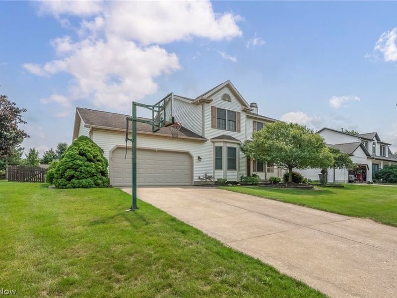 1256 Waterbury Drive, Medina, OH 44256 Photo 4