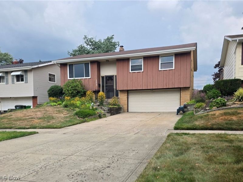 5675 Andover Boulevard, Garfield Heights, OH 44125 Photo 1