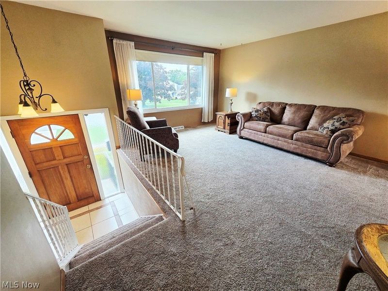 5675 Andover Boulevard, Garfield Heights, OH 44125 Photo 3