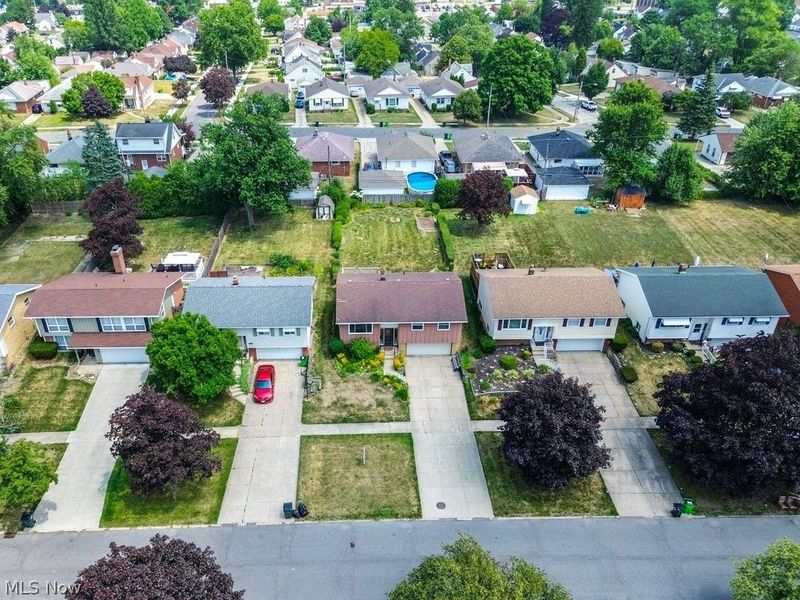 5675 Andover Boulevard, Garfield Heights, OH 44125 Photo 4