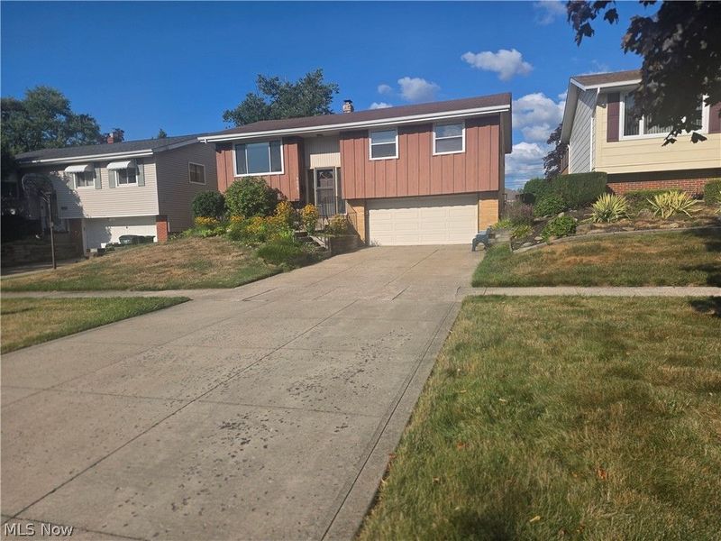 5675 Andover Boulevard, Garfield Heights, OH 44125 Photo 41