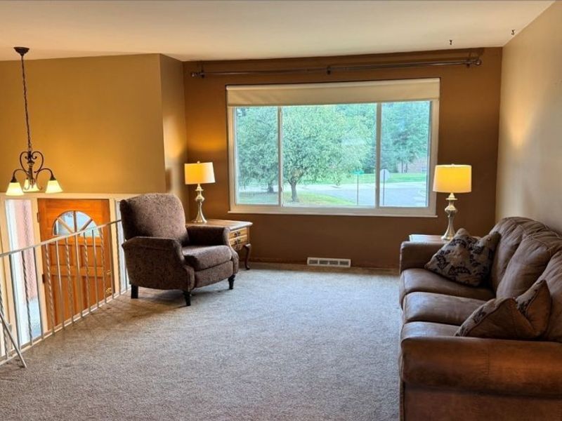 5675 Andover Boulevard, Garfield Heights, OH 44125 Photo 7