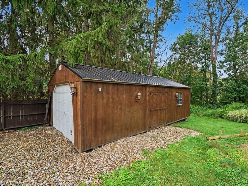 1952 Canton Road, Akron, OH 44312 Photo 27