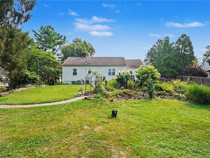 1952 Canton Road, Akron, OH 44312 Photo 28
