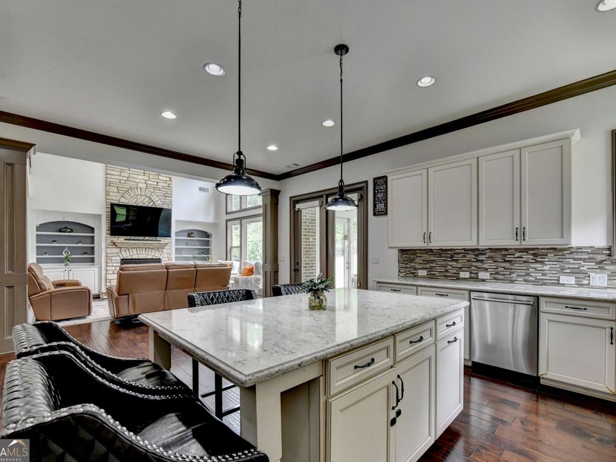 Property Image 35
