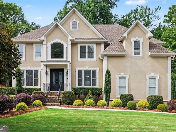 1135 Jennifer Oaks Drive, Alpharetta, GA 30004