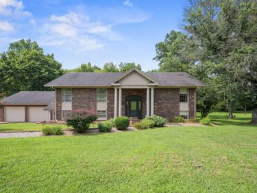 2075 Greentree Drive, Richmond, KY 40475