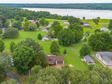 243 Stroud Road, Hardin, KY 42048