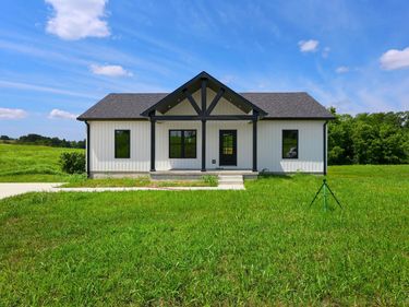 82 Temple Drive, Springfield, KY 40069