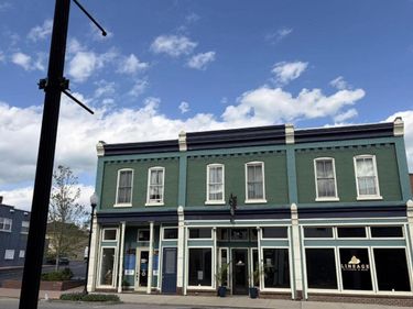 113, 115, 117 S Main Street, Lawrenceburg, KY 40342