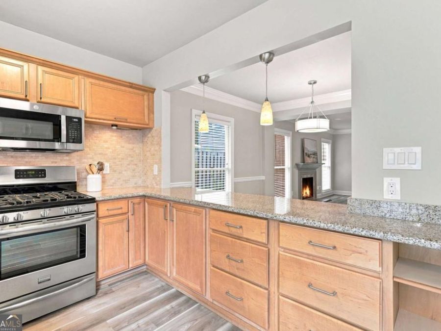Property Image 8