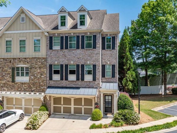 909 Dumaine Trace, Sandy Springs, GA 30328