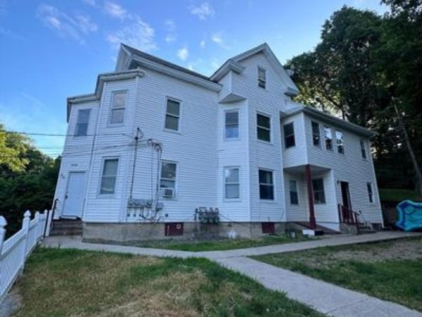 47 Longwood Ave, Unit 2, Fitchburg, MA 01420