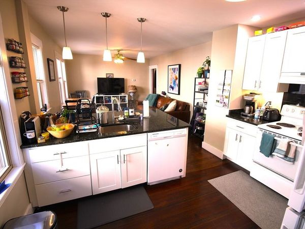 59 Fairmont St, Unit 1, Arlington, MA 02474