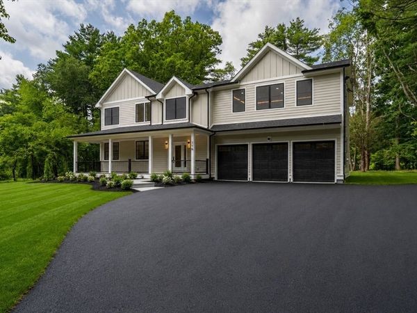 116 Lincoln Rd, Wayland, MA 01778