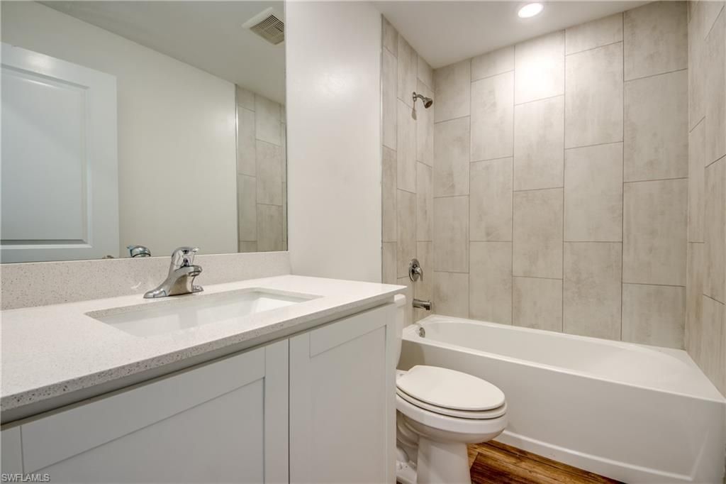 861 Winwood Cir, Fort Myers, FL 33913 Photo