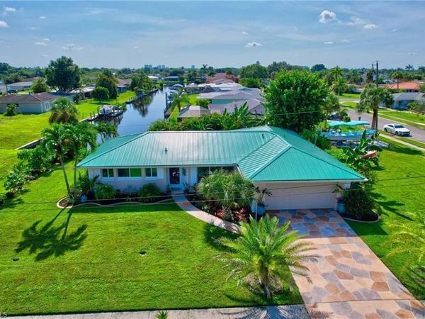 4638 Vinsetta AVE, NORTH FORT MYERS, FL 33903