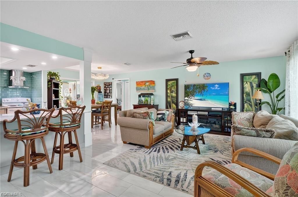 4638 Vinsetta Ave, North Fort Myers, FL 33903 Photo