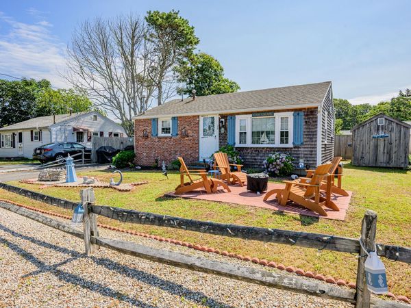 26 Wixon Road , Dennis Port, MA 02639