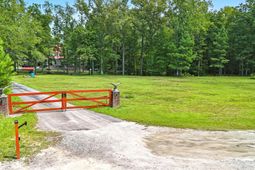 966 Hardwood Lane  photo 4