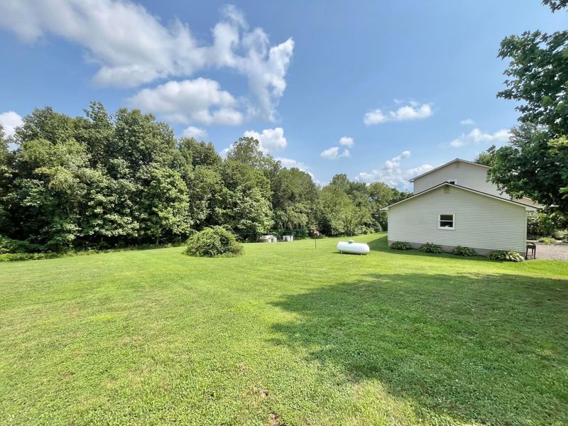 524 W Rushville Road NE, Lancaster, OH 43130 Photo 4