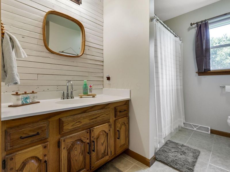 524 W Rushville Road NE, Lancaster, OH 43130 Photo 46