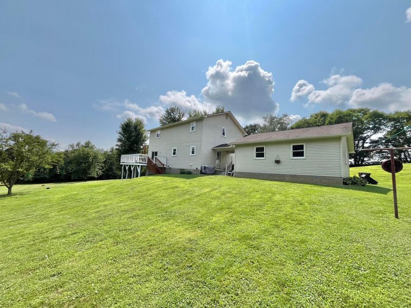 524 W Rushville Road NE, Lancaster, OH 43130 Photo 5