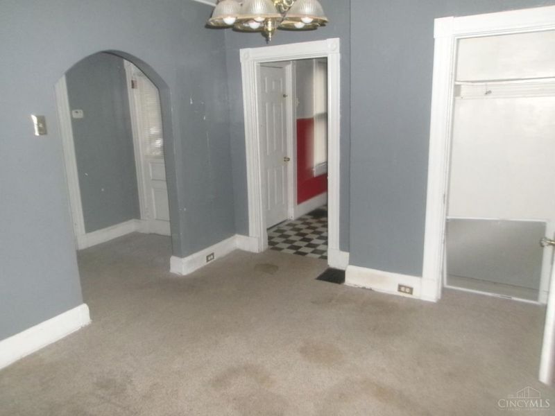 5608 Abbottsford Street, Cincinnati, OH 45212 Photo 10