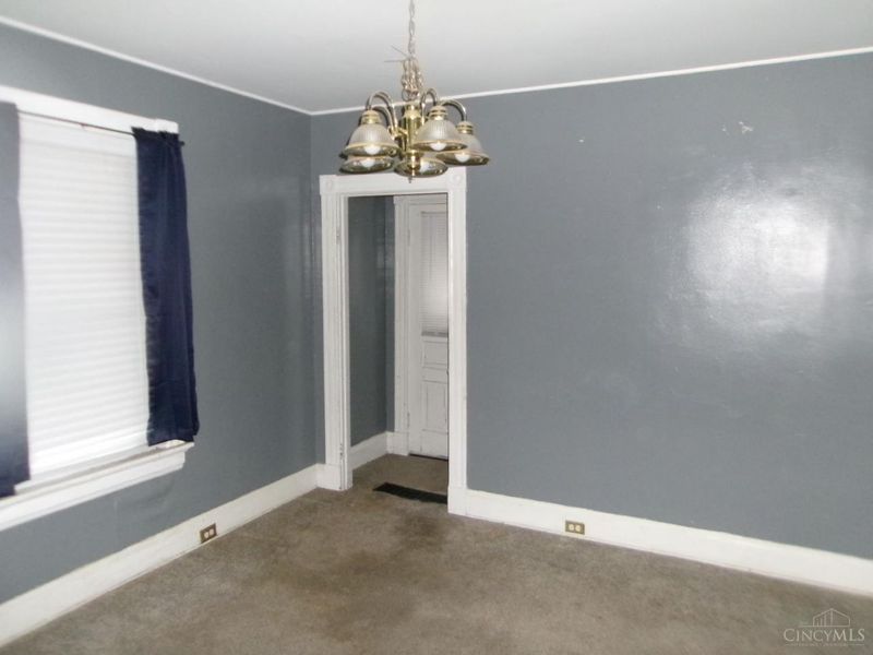 5608 Abbottsford Street, Cincinnati, OH 45212 Photo 3