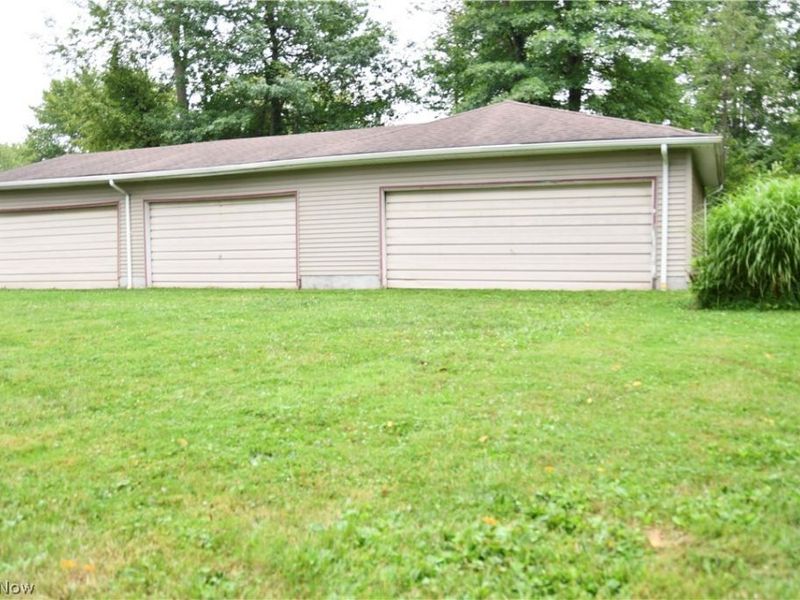 3045 Paradise Avenue , Canfield, OH 44406 Photo 47