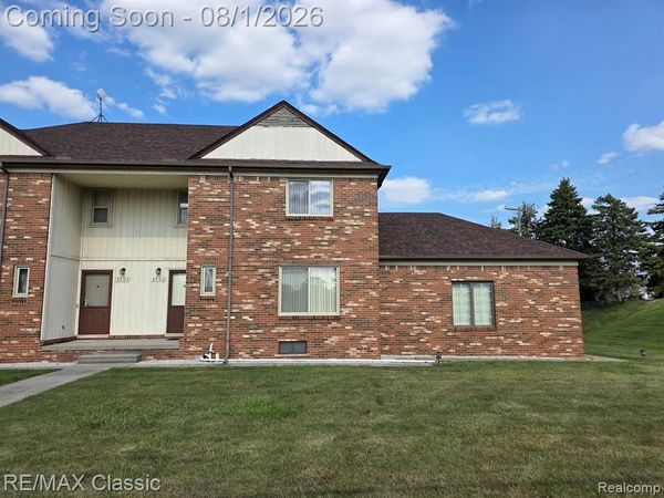 2490 John R Road, Troy, MI 48083
