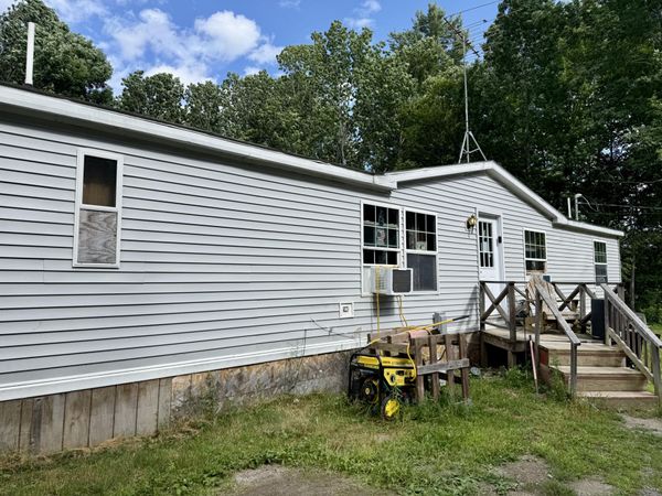 295 Todds Corner Road , Saint Albans, ME 04971