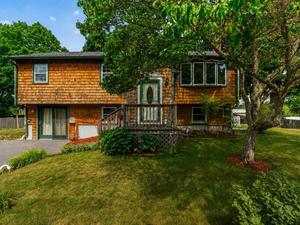 5 Palmer Avenue, Kittery, ME 03904