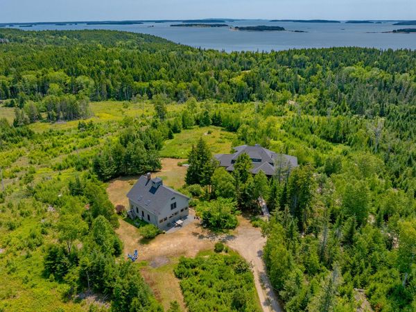 271 Ames Cove Road , Brooksville, ME 04642