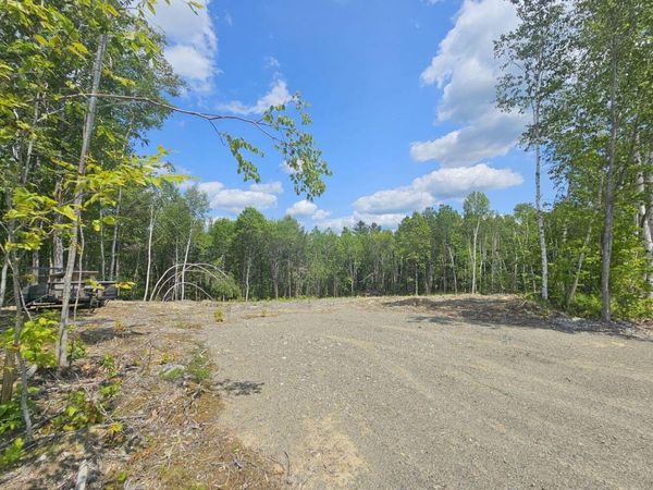 M12 L17-8 Glen View Drive , Skowhegan, ME 04976