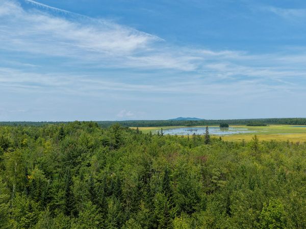 194 Seboeis Road , Howland, ME 04448