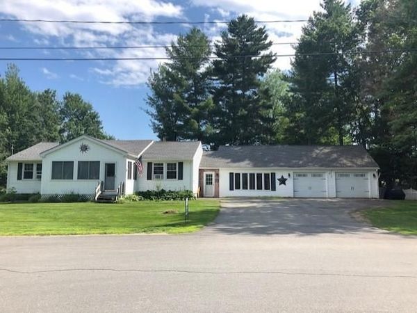 29 Cunningham Lane , Milford, ME 04461