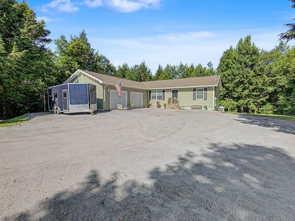 49 Lion Lane , Oxford, ME 04270