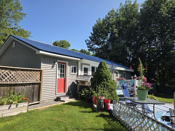 272 Belmont Avenue , Belfast, ME 04915