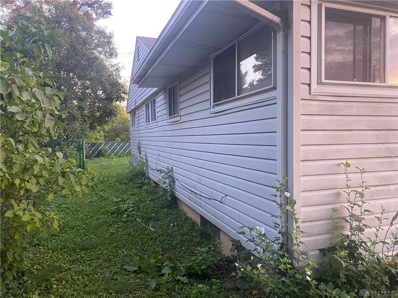 432 Van Tress Drive, Fairborn, OH 45324 Photo 2