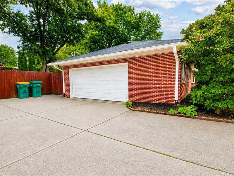 1638 Greene Valley Drive, Beavercreek, OH 45432 Photo 6